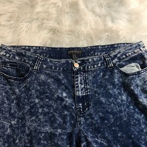 Distressed forever 21 skinny jeans
